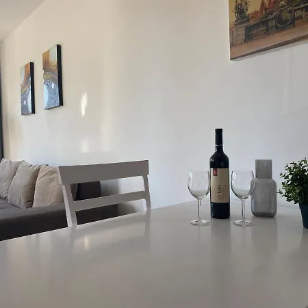Modern Apartment With Outdoor Swimming Pool * Варна