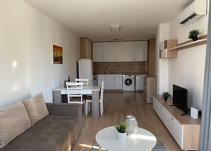 Brand New With Outdoor Swimming Pool Appartement Varna