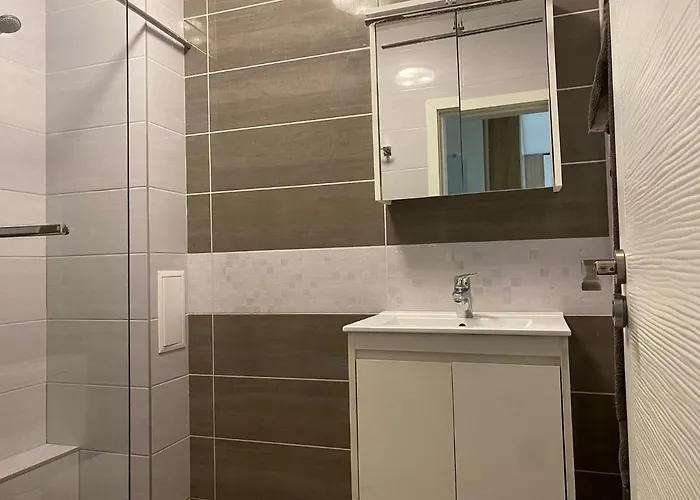 Brand New With Outdoor Swimming Pool Apartamento Varna